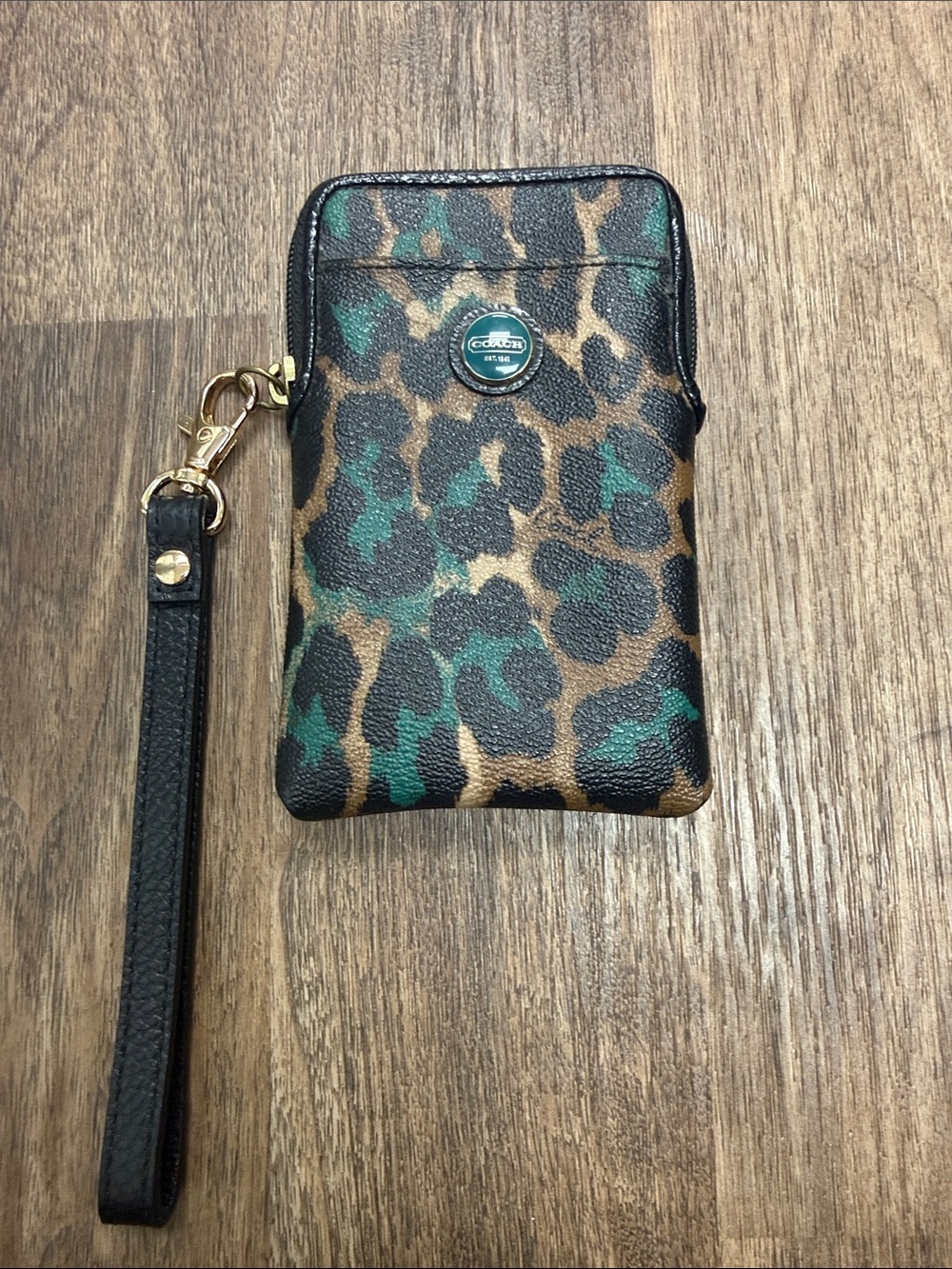 Vintage Coach Leopard Print Wristlet Phone Case in Brown, Black & Green